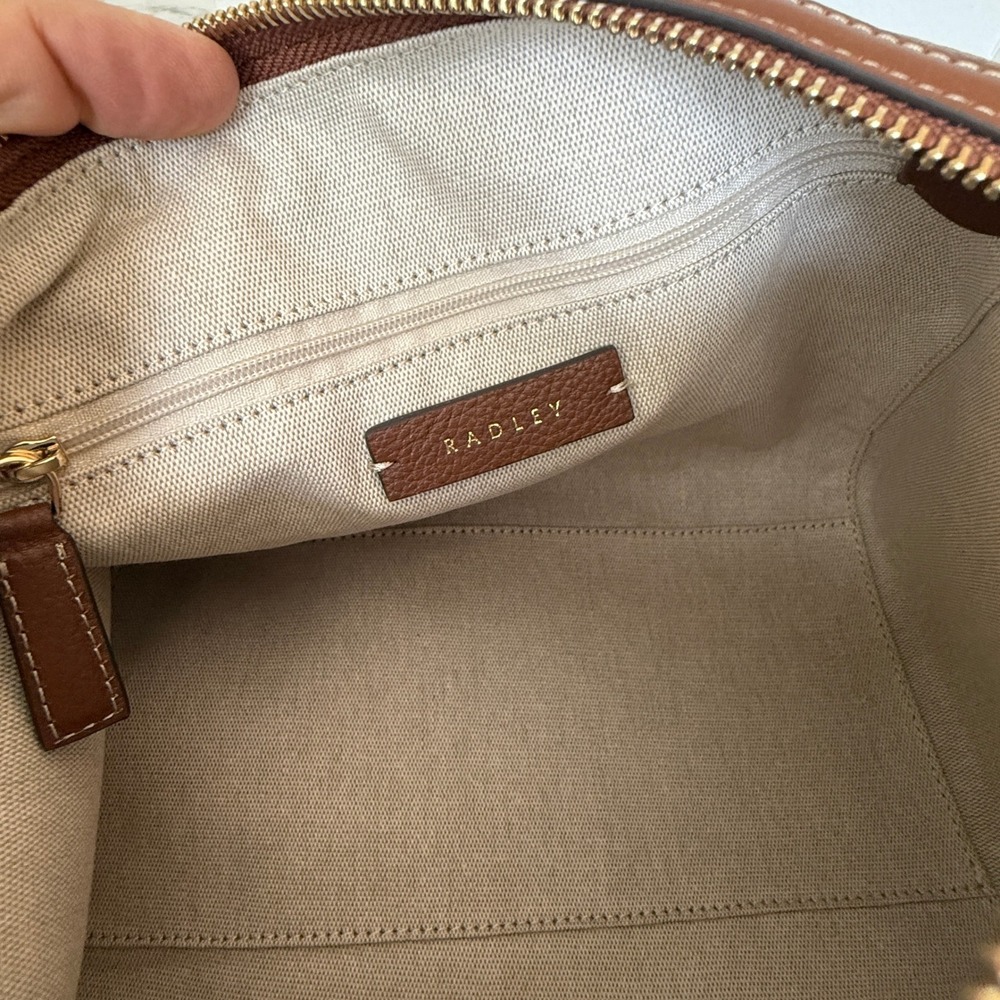 Radley London Noble Alley Brown Leather Medium Zip Top Satchel Bag 113009 NEW - Picture 14 of 15
